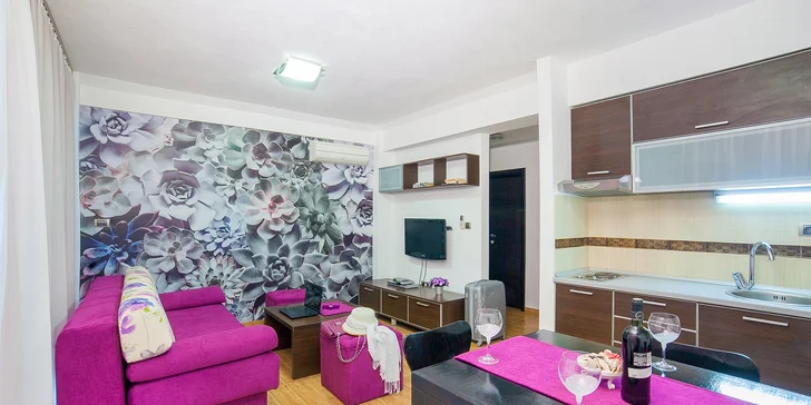 Čierna Hora - Sveti Stefan: plne vybavené apartmány až pre 6 osôb len kúsok od mora