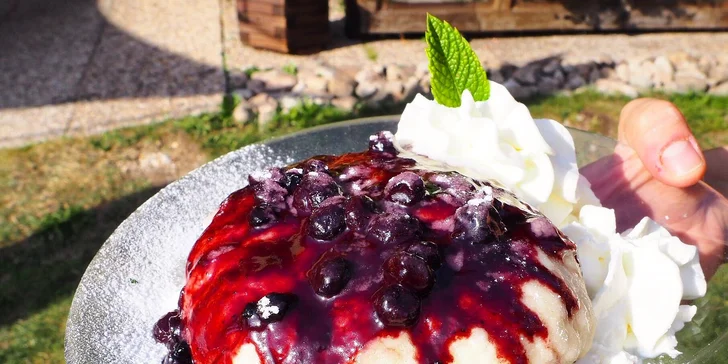 Wellness pobyt v srdci Harrachova: bazén, sauna, masáž, polpenzia aj výlety