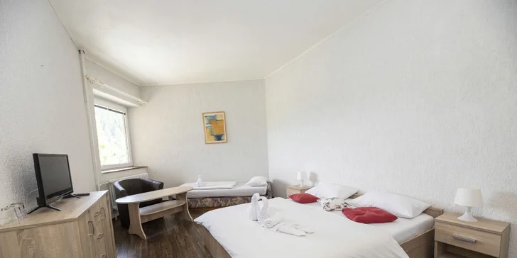 Pobyt v Krkonošiach: polpenzia s nápojmi pri večeri a neobmedzený wellness