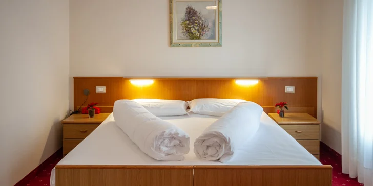 Pobyt v srdci Dolomitov: hotel s polpenziou a karta výhod so skibusom zadarmo