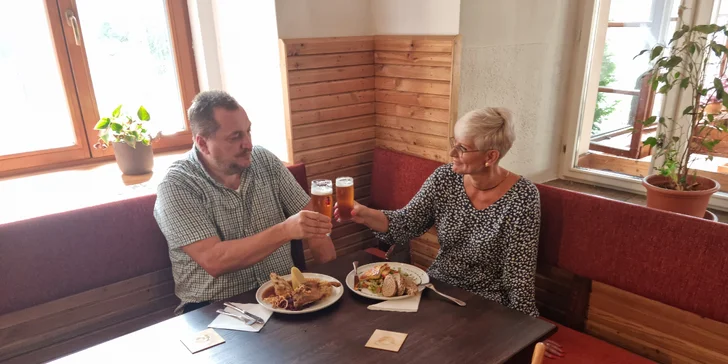 Relax v Jeseníkoch: raňajky alebo polpenzia, neobmedzený slaný bazén aj wellness a masáž