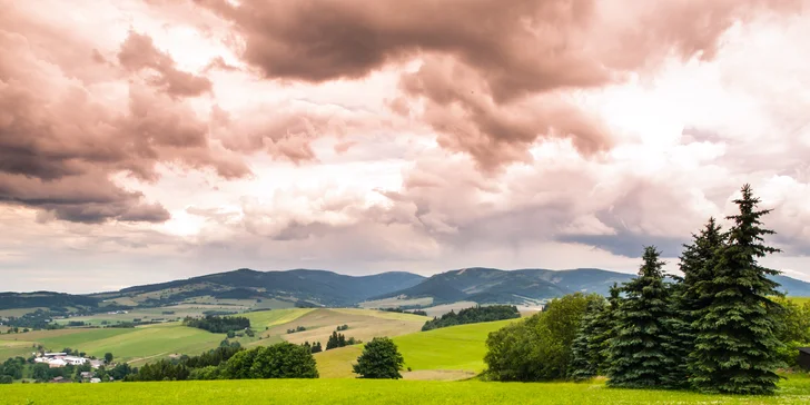 Relax v Jeseníkoch: raňajky alebo polpenzia, neobmedzený slaný bazén aj wellness a masáž