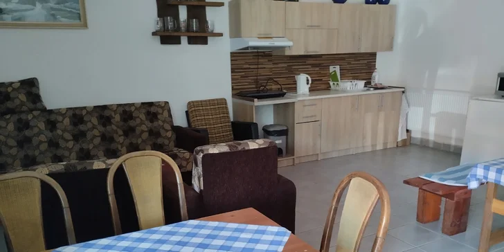 Aktívna dovolenka v CHKO Železné hory: raňajky alebo polpenzia, minigolf aj wellness a množstvo výletov