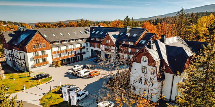 Moderný hotel v Sklárskej Porube v poľských Krkonošiach: neobmedzený wellness a polpenzia