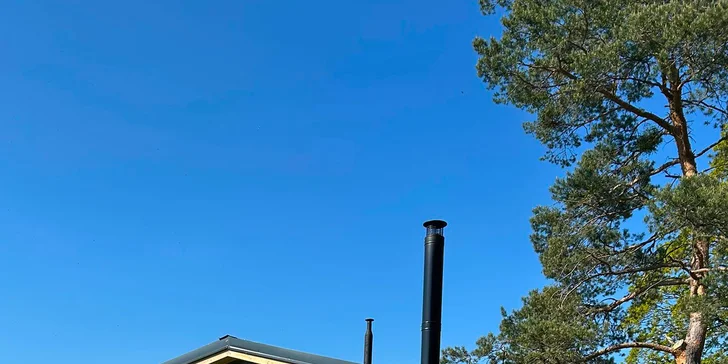 Moderný tiny house na Křivoklátsku, 11 km od Lán, možnosť dokúpenia raňajok