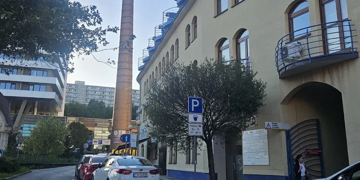 Staňte sa hviezdou každej svadby, oslavy či promócií: Líčenie aj účes na akúkoľvek príležitosť