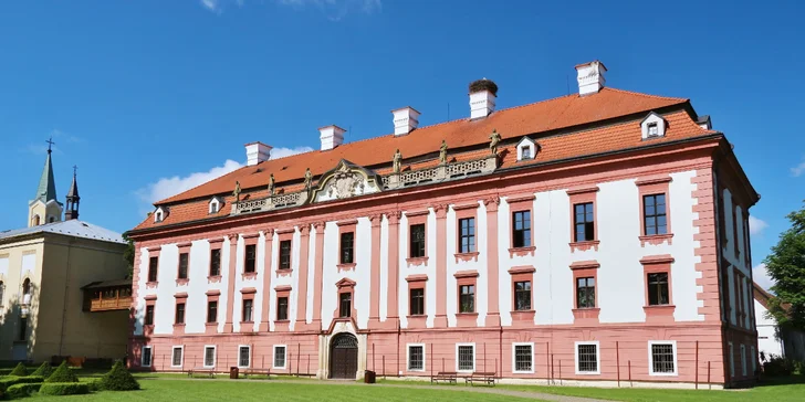 Zámky ako z rozprávky: Studénka a Kunín za jeden deň, miestenka v cene