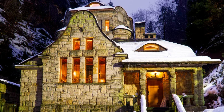 Pobyt v tajuplnej Starej plynárně v Hřensku s raňajkami alebo bez stravy