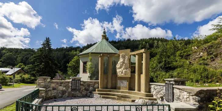Dovolenka v Krkonošiach: hotel so stravou blízko lyžiarskeho areálu a turistických trás