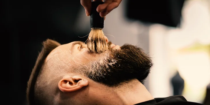 Štýlový strih pre pravých gentlemanov: pánsky strih aj úprava brady
