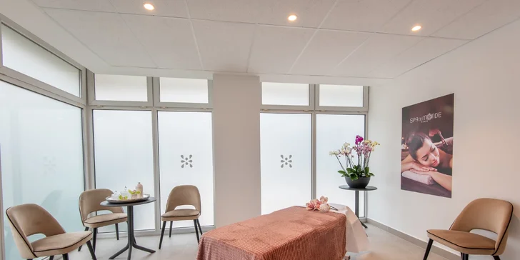 Wellness pobyt so vstupom do termálneho jazera Hévíz, polpenziou a masážou