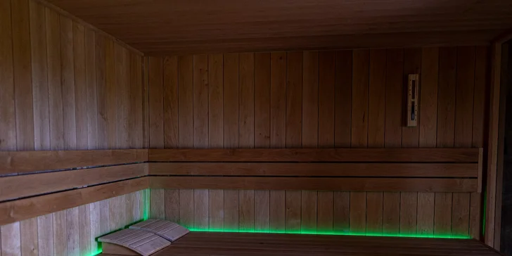 Historická kúria na skok od Slnečných jazier s možnosťou polpenzie a privátneho wellness