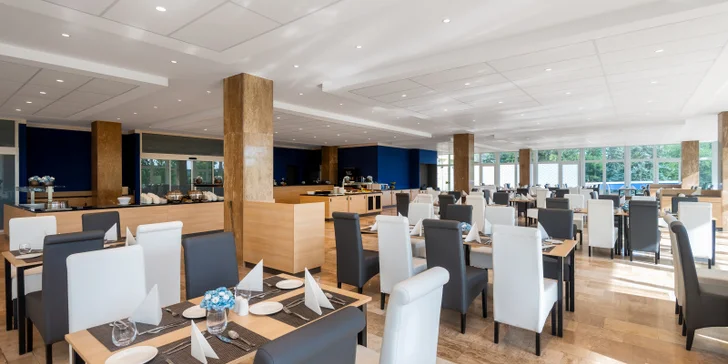 Pobyt v kúpeľoch Hévíz: 4 * hotel s all inclusive a wellness, kúpanie v liečivom jazere