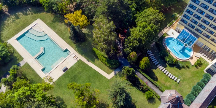 Pobyt v kúpeľoch Hévíz: 4 * hotel s all inclusive a wellness, kúpanie v liečivom jazere