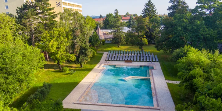 Pobyt v kúpeľoch Hévíz: 4 * hotel s all inclusive a wellness, kúpanie v liečivom jazere