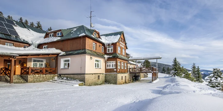 Pobyt v penzióne v Peci pod Sněžkou pre pár aj rodinu s polpenziou, 7 km od Sněžky