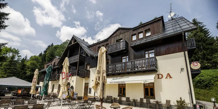 Pobyt v Špindli: raňajky, lyžovanie a výlety v okolí, zľava do Yellow Pointu