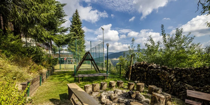 Pobyt v Špindli: raňajky, lyžovanie a výlety v okolí, zľava do Yellow Pointu