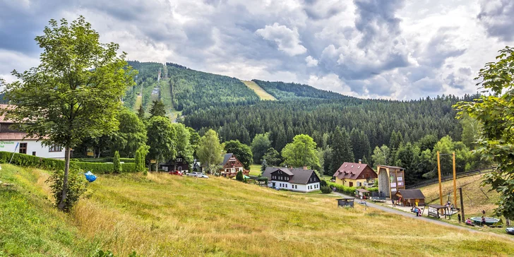 Relax v Krkonošiach: izba alebo apartmán s privátnou vírivkou, saunou a raňajkami