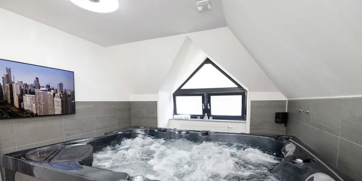 Relax v Krkonošiach: izba alebo apartmán s privátnou vírivkou, saunou a raňajkami