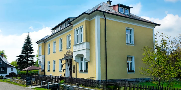 Lužické hory aj mesto Oybin: penzión s raňajkami alebo polpenziou, fľaša sektu na privítanie