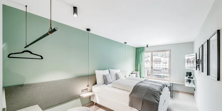 Boutique hotel v Seefelde: strešný wellness a raňajky, v zime zjazdovky aj bežky