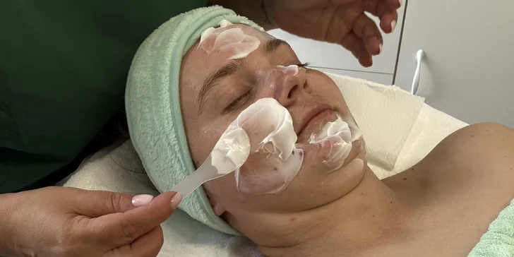 Darčeková poukážka na všetky služby salónu SARAKA SKIN THERAPY v hodnote 50 alebo 70 €