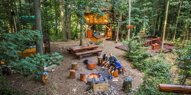 Treehouse v obci Dolní Morava: privátna vírivka, fínska sauna aj gril až pre 4 os.