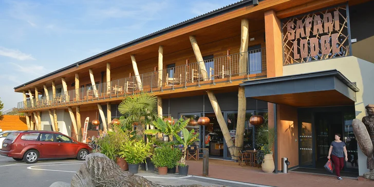 Afrika vo Dvore Kráľovej: 4* hotel v Safari Parku s raňajkami a vstupom do safari