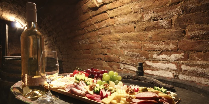 Pobyt na južnej Morave v Zaječí: raňajky, degustácia vo vinnej pivnici a vstup do wellness