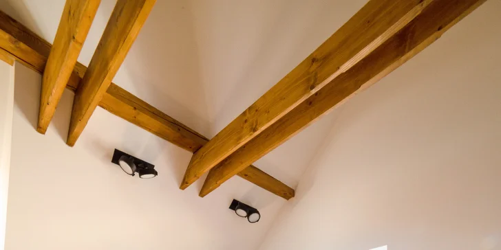 Malebné Valašsko: moderné apartmány vo Veľkých Karloviciach až pre 12 osôb