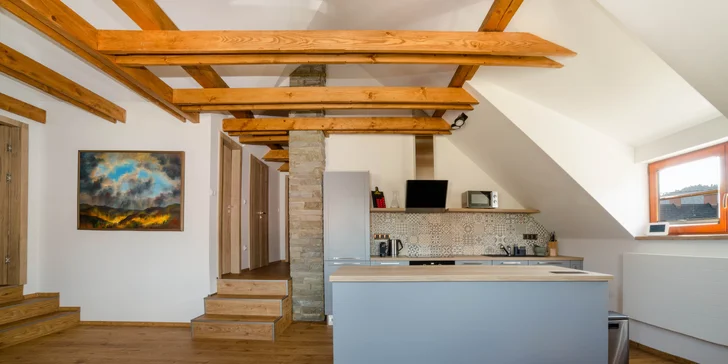 Malebné Valašsko: moderné apartmány vo Veľkých Karloviciach až pre 12 osôb