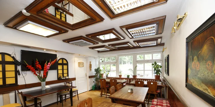 Hurá do Harrachova: pobyt v horskej chate so stravou až pre 5 osôb