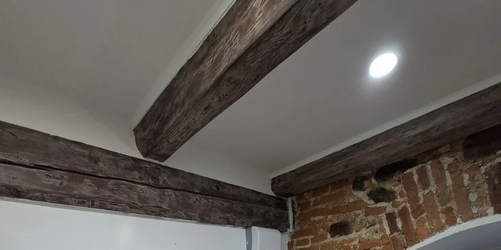 Aplikácia nových 1D alebo 3D mihalníc či úprava a farbenie obočia