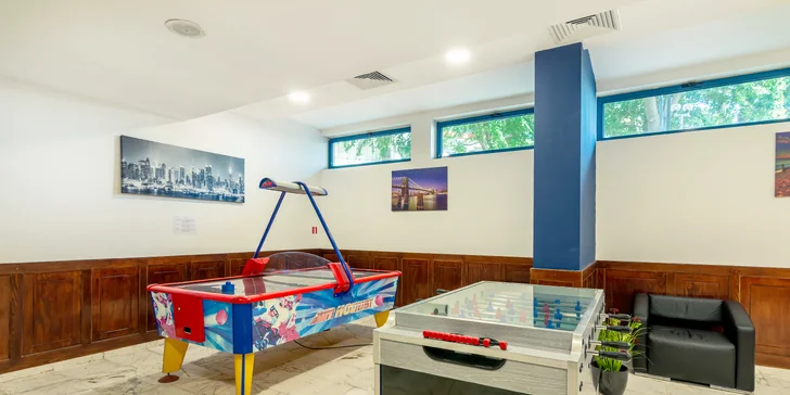 All inclusive dovolenka v Bulharsku: apartmány pre páry aj rodiny, bazén, animácie aj deti zdarma