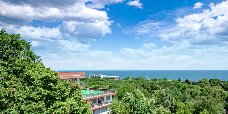 All inclusive dovolenka v Bulharsku: apartmány pre páry aj rodiny, bazén, animácie aj deti zdarma