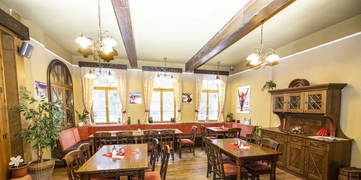Relax v Špindlerovom Mlyne pre pár aj rodinu: raňajky alebo polpenzia, wellness aj masáž