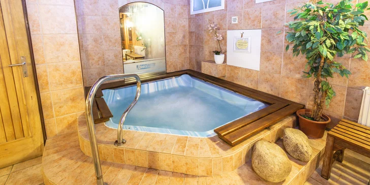 Relax v Špindlerovom Mlyne pre pár aj rodinu: raňajky alebo polpenzia, wellness aj masáž