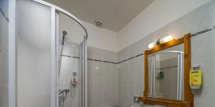 Pobyt v Špindlerovom Mlyne: raňajky alebo polpenzia, sauna, vstup do bazéna aj zľava na masáže