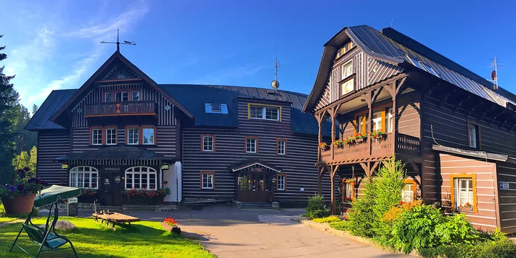 Pobyt v Špindlerovom Mlyne: raňajky alebo polpenzia, sauna, vstup do bazéna aj zľava na masáže