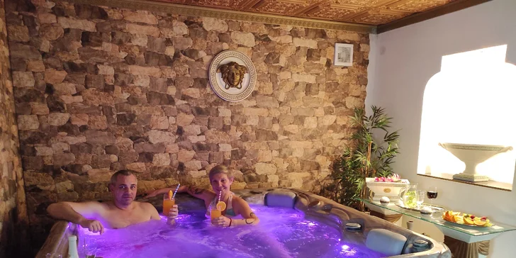 Pobyt pri Ohri len 15 km od Varov: komfortná izba, jedlo aj relax vo wellness