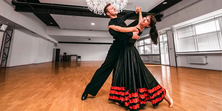 Otvorené vouchery na tanečné kurzy pre páry aj individuálne hodiny tanca