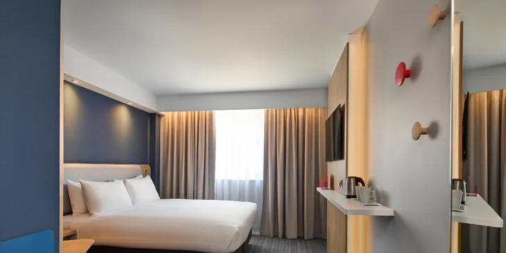 Dve alebo tri noci v hoteli Holiday Inn v Londýne s vyhliadkovým autobusom a prehliadkami so sprievodcom