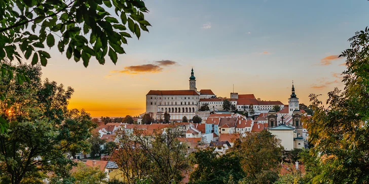 Dovolenka na Morave vo dvojici: penzión v Mikulove, degustácia a košík s dobrotami