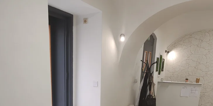Maderoterapia nôh, zadku a brucha alebo celého tela + zábal proti celulitíde