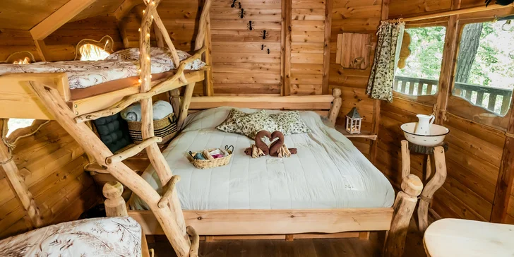 Treehouse na okraji Brna: ubytovanie v súlade s prírodou aj úniková šifrovacia hra pre zábavu