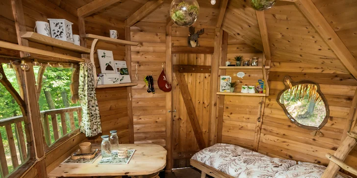 Treehouse na okraji Brna: ubytovanie v súlade s prírodou aj úniková šifrovacia hra pre zábavu