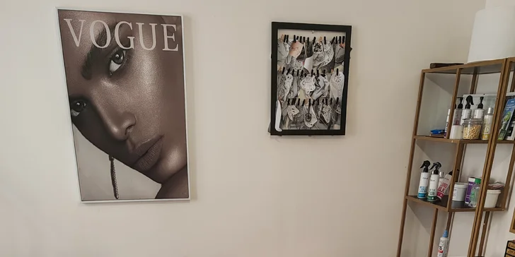 Tetovanie do 10 cm alebo permanentný make-up obočia, očných liniek či pier