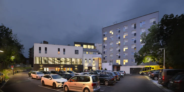 Spoznajte Znojmo: krásny hotel s raňajkami, večerou, vstupom do wellness a možnosťou masáže