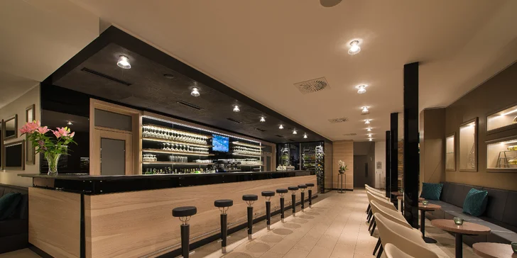 Spoznajte Znojmo: krásny hotel s raňajkami, večerou, vstupom do wellness a možnosťou masáže